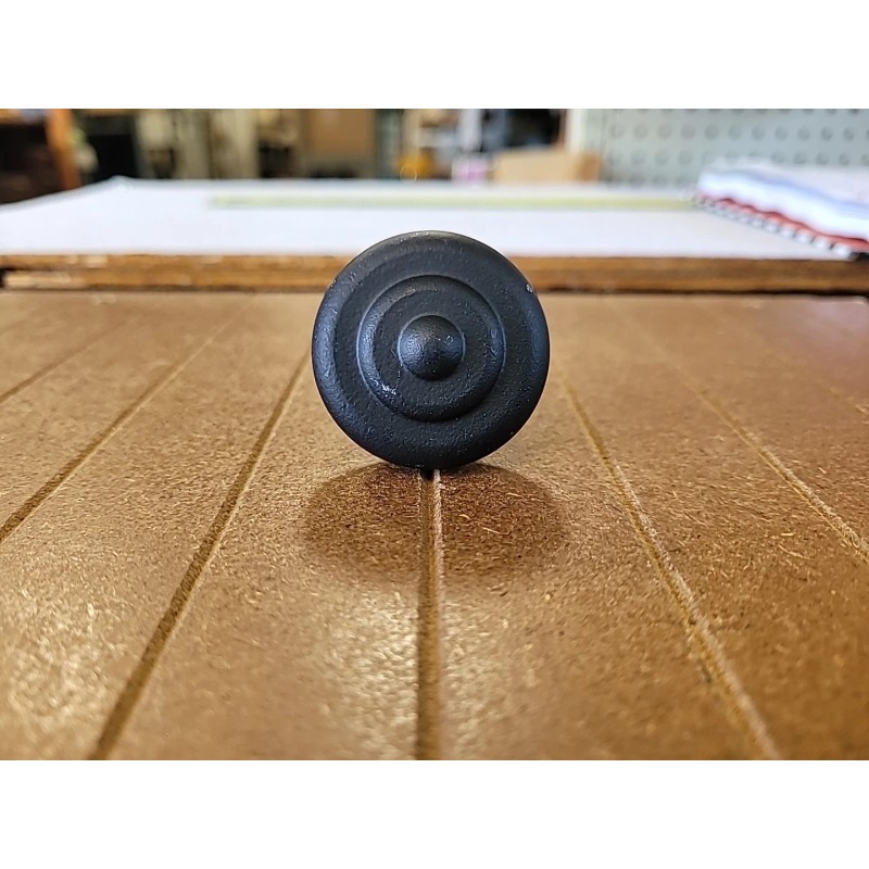 Belwith Keeler Carriage House Wrought Iron Black 1 1/2" Solid