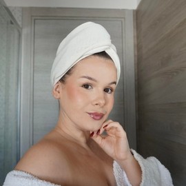 Offtopic 100% Silk Hair Turban - Anti Frizz - Does Not Dry or Damage Hair - Gentle Drying of Hair - 100% Natural Silk