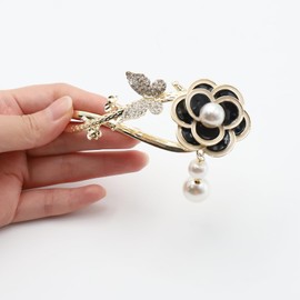 Cualque Butterfly Hair Clips,Lily of the Valley Camellia Flower Butterfly Peacock Fox Hair Claw Clips with Tassel Metal Pearl Nonslip Clamps Styling Accessories for Women (Camellia)