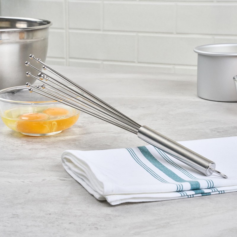 Restaurantware 12.5 in Stainless Steel Ball Whisk - German Standard