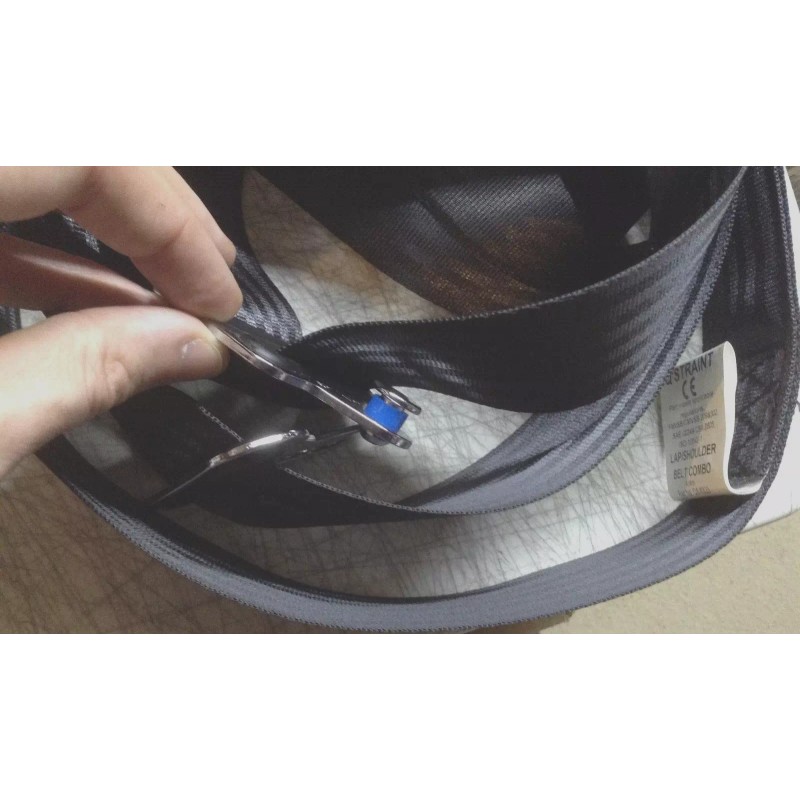 QSTRAINT Q8-6323 LAP/SHOULDER BELT COMBO RETRACTOR WHEELCHAIR TIEDOWN SECUREMENT
