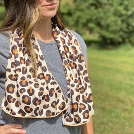 SHAKEitCOOL Extended Size Cooling Towel – Be Cool in Style - Heat Relief, Soft, Lightweight, Sun Protection, Easy Clean - Perfect for Biking, Hiking, Running, Yoga, Golf, Gardening - Cheetah Print M