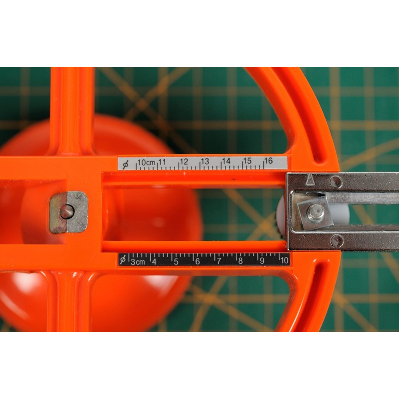 NT Circle Cutter C-2500P