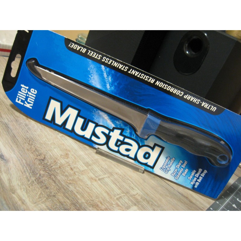 Mustad 7" Fillet Knife Razor Sharp SS Blade Plus Nylon