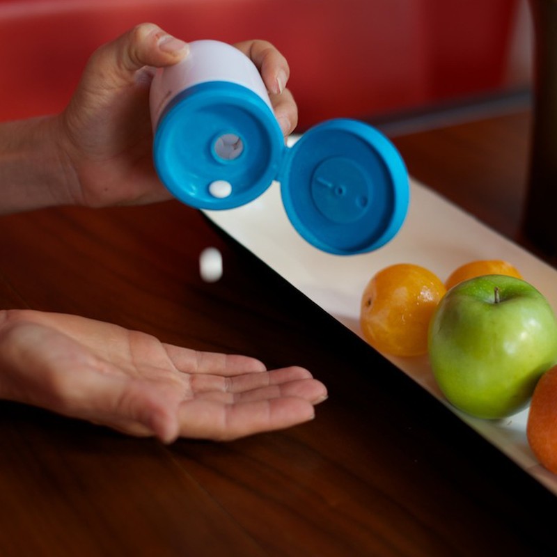 SHAKE - Einfacher Tabelttenspender