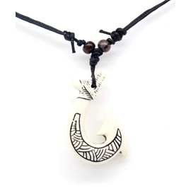 Scddboy Hawaiian Maori Fish Hook Pendant -Maui Beach Sufer Tribal Necklace, Resin