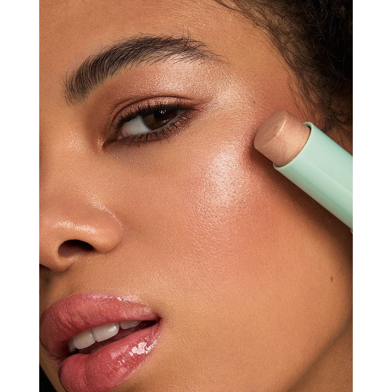 KIKO Milano Kind by KIKO Creamy Touch Highlighter Face Stick