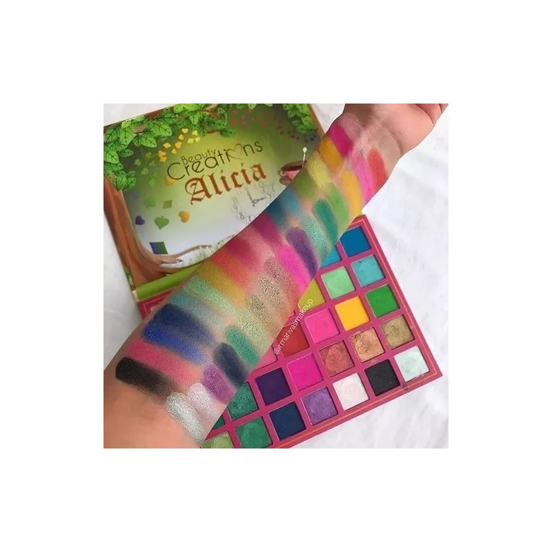 Beauty Creations Paleta De Sombras Alicia By Beauty Creations