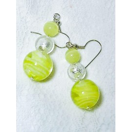 CYNTHIA LYNN "LEMON MERINGUE" CHUNKY YELLOW WHITE LAMP WORK GLASS & CATS EYE BEADED EARRINGS 2" (Silver Plated)