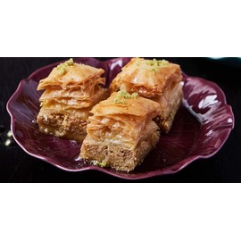 Cedar Pastries 19-Piece Baklava Assortment – Pistachio, Cashew & Walnut | Handmade Mediterranean Pastries | Kosher & Halal Certified | Small Gift Box