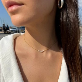ASCOMY Dainty Pearl Necklaces for Women Girls 14K Gold Plated Simple Tiny Round Pearl Chain Pendant Necklace Cute Delicate Pearl Bar Choker Necklace Everyday Jewelry Gifts
