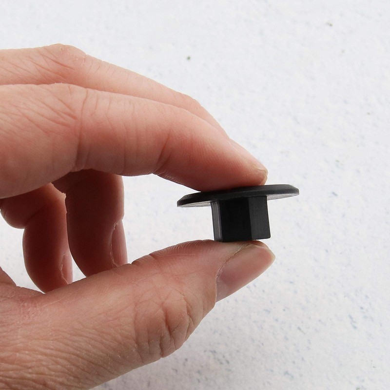 SING F LTD 50Pcs 4mm Unthreaded Plastic Nuts Black for