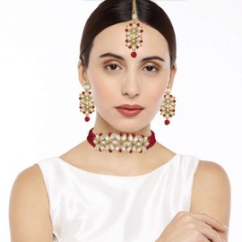 Aheli Faux Pearl Kundan gargantilla collar con pendiente Maang Tikka indio tradicional étnico nupcial conjunto de joyería para mujer