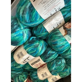 Bernat LOT of 2 BERNAT VIVA in TEAL bulky brushed yarn 3.5oz 85yds