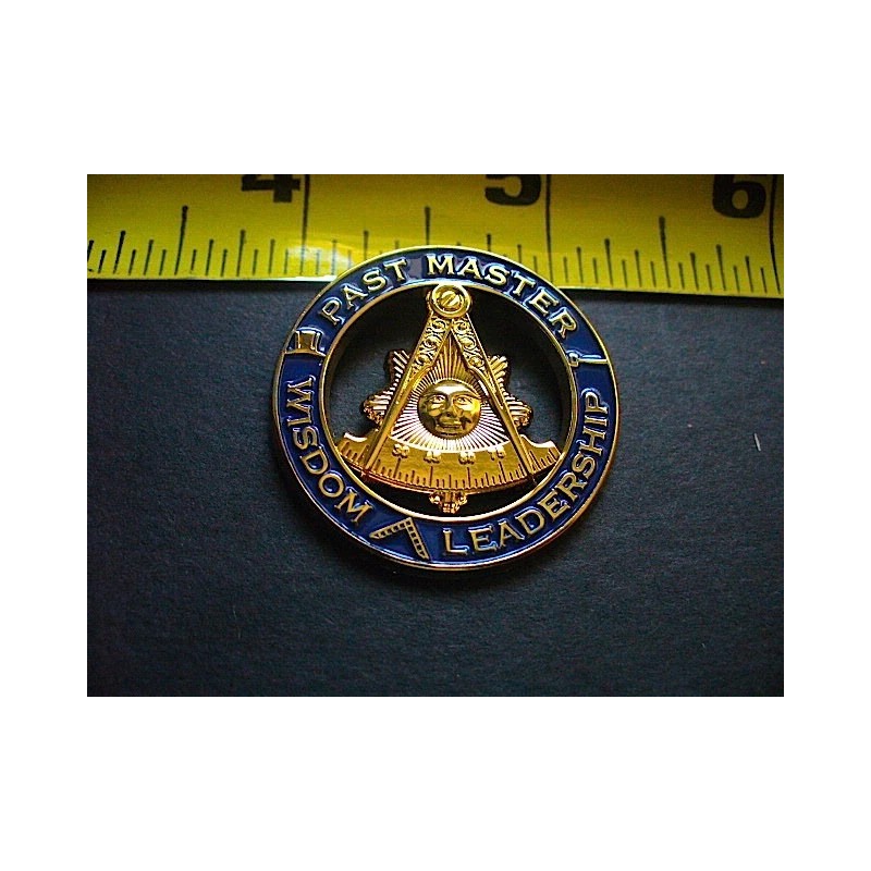Large High Quality Past Master Lapel Pin
