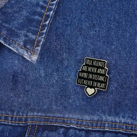 Heart Letter Brooch Lapel Pin for Women Unisex Silver Black Enamel "True Friend Are Never Apart Maybe In Distance But Never In Heart" Badge Backpacks Hats Bags Brooches Pins Accessories Jewelry