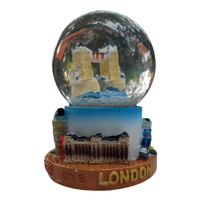London Tower Bridge Snow Globe Souvenir – Iconic Tower Bridge