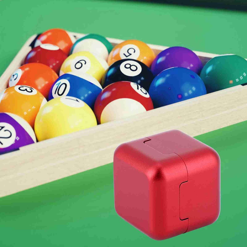 MUNEFE Pool Cues Chalk Holder, Aluminum Portable Cues Tip Chalk