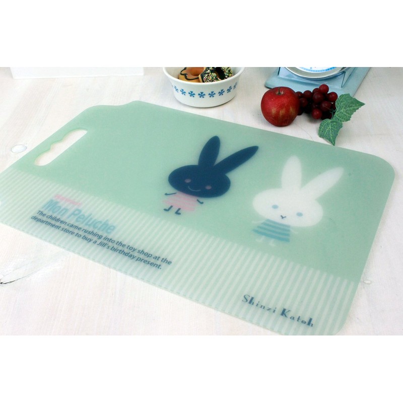 Shinzi Katoh Design Antibacterial Cutting Board Mon peluche CB3032 (Japan