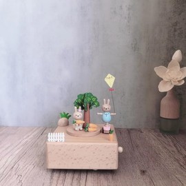 QNINE Music Box Rabbit and Skateboard Made of Beech Wood Music Box Music Box with Canon D Major, Wooden Toy Gift for Birthday, Valentine's Day, Christmas, Easter