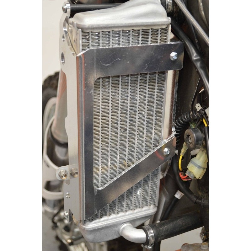 Enduro Engineering Radiator Braces Fits With Fans - Compatible with