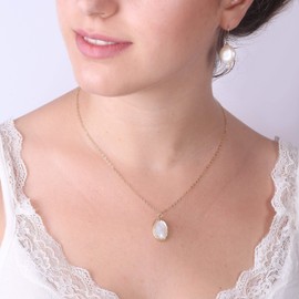 Long Chain Necklace Gold Seashell Pendant Jewelry