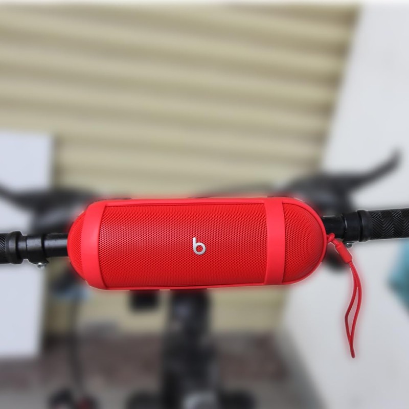 Hermitshell Hard Travel Case for Beats Pill (2024 Release) -