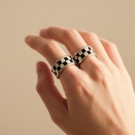 Decixde Checkered Fidget Ring for Women Men 18K Gold Plated Stainless Steel Anxiety Spinner Rings Black and White Checkerboard Rotating Spinner Ring Stress Relief Jewelry for Women Men (Silver-10)