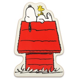 Open Road Brands Peanuts Snoopy and Woodstock Doghouse Nap Wood Wall Decor - Adorable Snoopy Decoration for Home or Classroom