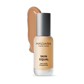MÁDARA Organic Skincare | Skin Equal Soft Glow Foundation SPF15#40 SAND - 30ml, Lightweight mineral foundation, Longwear, Naturally-radiant skin finish and adjustable coverage, Ecocert certified.