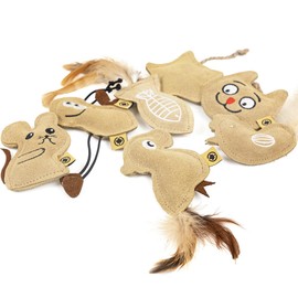 CanadianCat Company Set of 7 Handmade Leather Cushions | Play Cushion with Catnip for Cats, Catnip, Cuddly Cushion, Toy