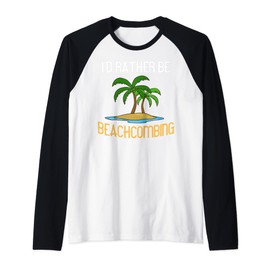 Beachcombing Sea Glass Beach Shelling Raglan Baseball Tee