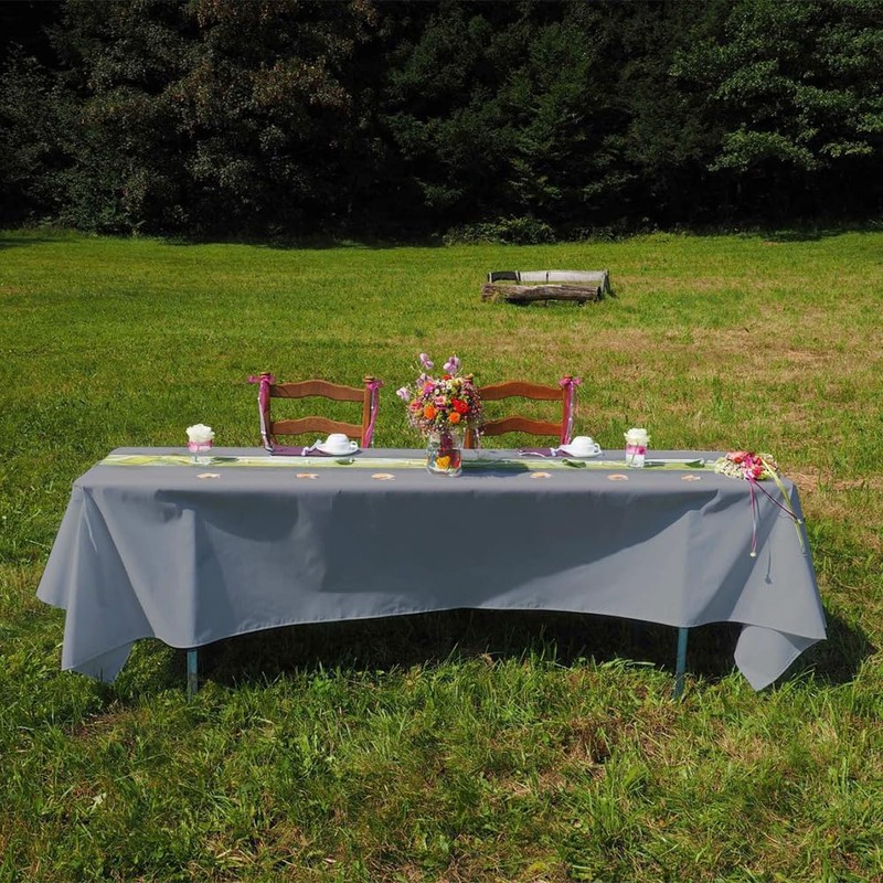 Venuscello 6 x Silver Paper Table Cover Cloths, 90cm x