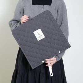 Fuji Boeki Susuikatsu Goods Fan Case, Fan Pouch, Width 13.8 x Depth 0.2 x Height 14.2 inches (35 x 0.5 x 36 cm), Gray, Storage, Menkara Pressing Color, Clear and Charming! Remede Remede 18749