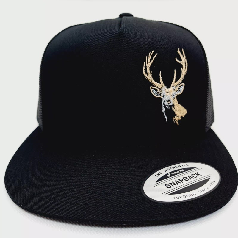 thepatriotspride.com Deer Hunter Gift Flat Bill Mesh Snapback Cap Hat