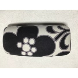 VERA BRADLEY READING GLASSES  OR  EYEGLASSES CASE NIGHT & DAY BLACK WHITE  NEW