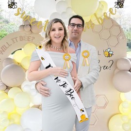 Bee Baby Shower Decorations Mommy to Bee Sash and Daddy to Bee Tinplate Badge, Mom to be Sash and Dad to be Pin for Baby Shower Party Favors Decorations
