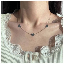 Dervivea Punk Heart Choker Necklace Silver Heart Link Necklace Love Heart Chain Necklace Flat Heart Necklace Jewelry for Women and Girls