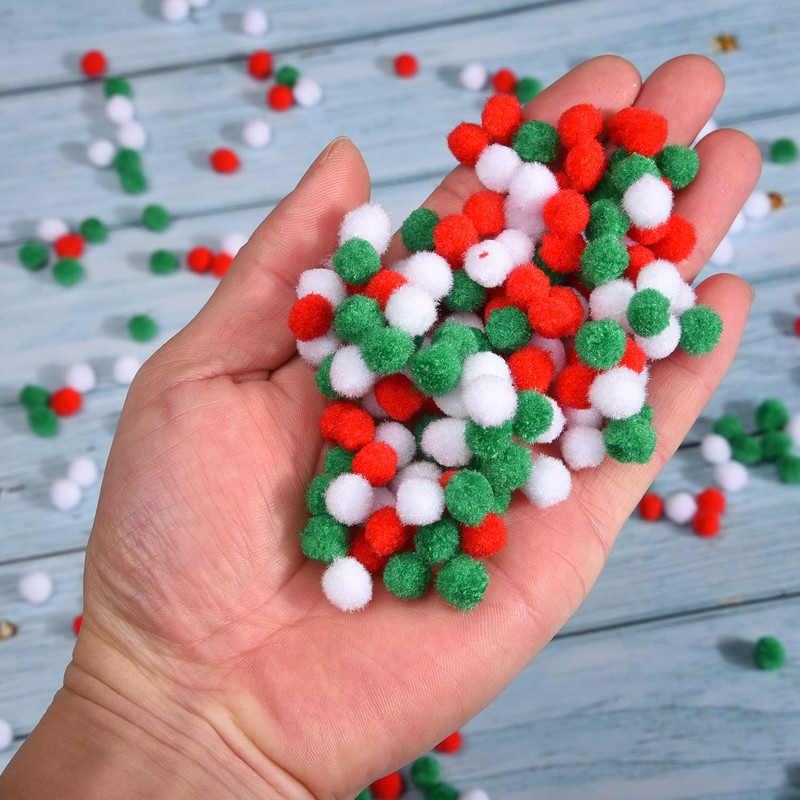 NAUZE 600 Pieces Christmas Pom Poms for Crafting Red Green