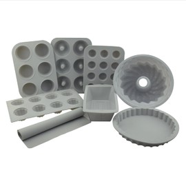 G&S Design 8-Piece Silicone Bakeware Set
