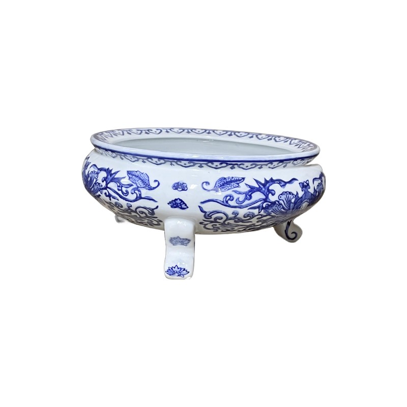 Generic 9.5"" Diameter Oriental Lotus & Vine Design Blue &
