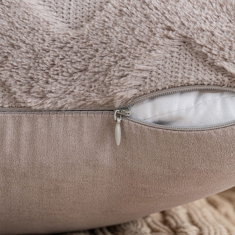 MIULEE Cushion Cover Wool Faux Fur Throw Pillow Case Wavy