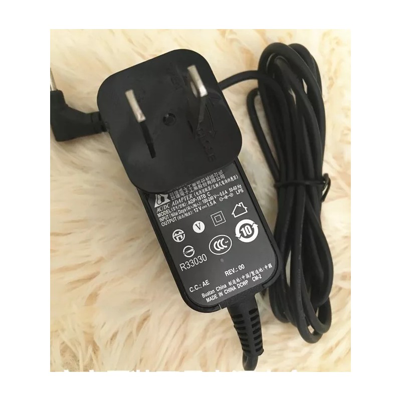 Acer Original Charger Acer Aspire Switch 10 SW5-015 ADP-18TB C