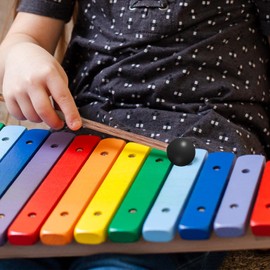 LIQWEI 4Pcs Steel Tongue Drum Mallets, Rubber Xylophone Mallet, Wood Bell Glockenspiel Mallets Drums Sticks, Rhythm Sticks Finger Sleeves for Gong Woodblock Drums, Tongue Drum