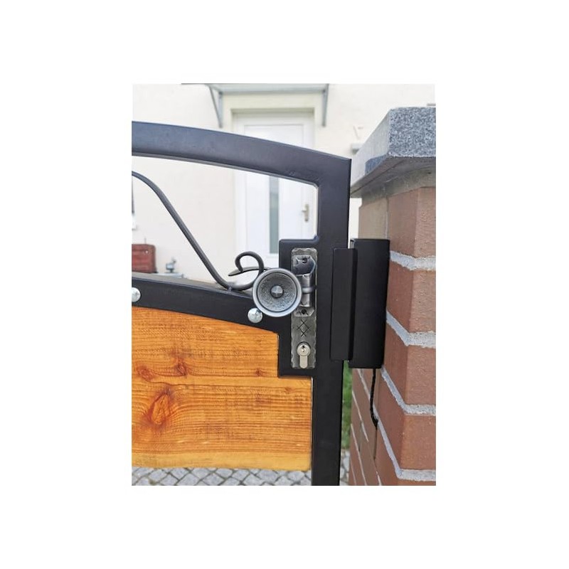 UHRIG Wrought Iron Handle Set for Garden Door, Right Door