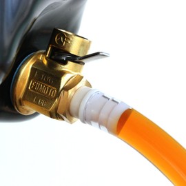 Fumoto F102S Valve W/Short Nipple PF-3/8 Threads