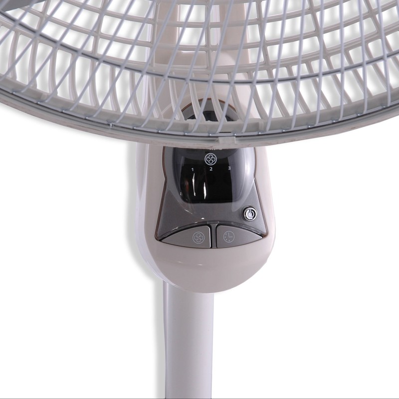 Pedestal Fan,3 Speeds,18" Blade Dia.