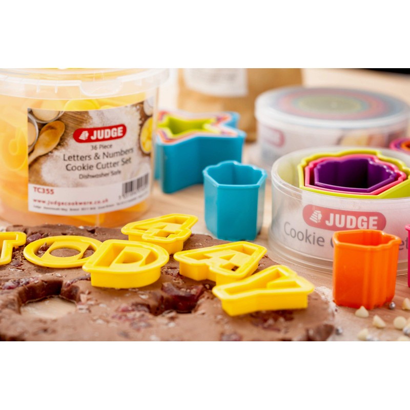 judge kitchen 5 piece star cutters