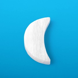 Earth Story Selenite Moon 7-8cm