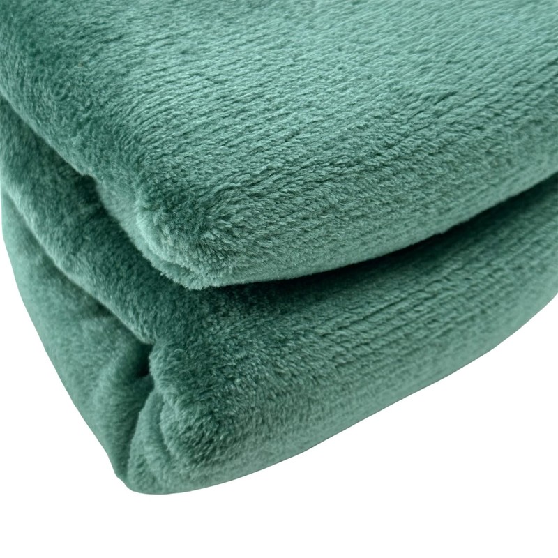 Euromat Flannel Microfibre Blanket, Cuddly Blanket, Bed Throw, 150 x